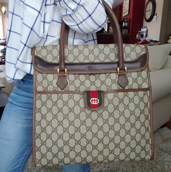 Authentic Vintage Gucci GG Monogram Supreme Sherry Web Clutch Tote Bag